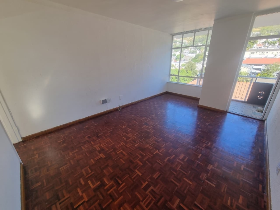 To Let 1 Bedroom Property for Rent in Tamboerskloof Western Cape